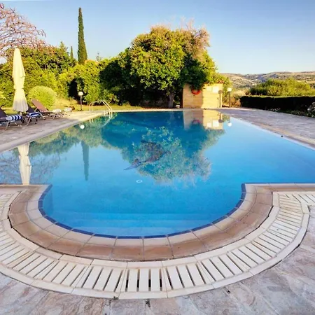 Villa Niki Paphos
